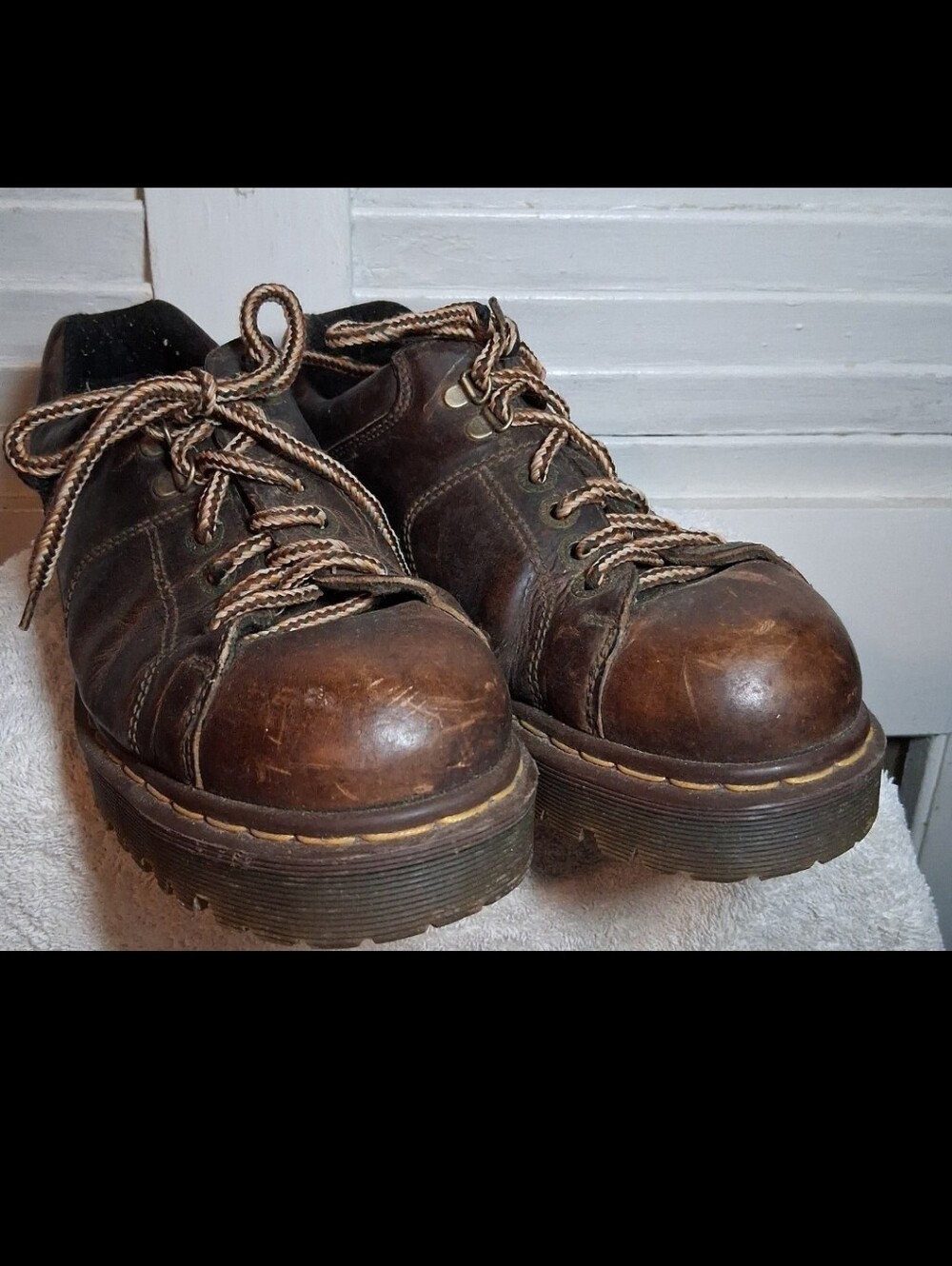 Vintage Dr. Martens 8312 Chunky Brown Leather Oxfords.